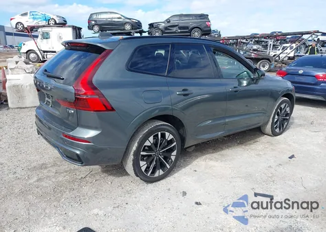 2026 Volvo Xc60 Plug-In Hybrid Plus, T8 Awd Electric/Gasoline, Dark from USA, damaged, VIN YV4H60RC8T1424147